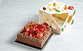 まるでおもちゃ箱のような東京産苺のチョコレートケーキ
